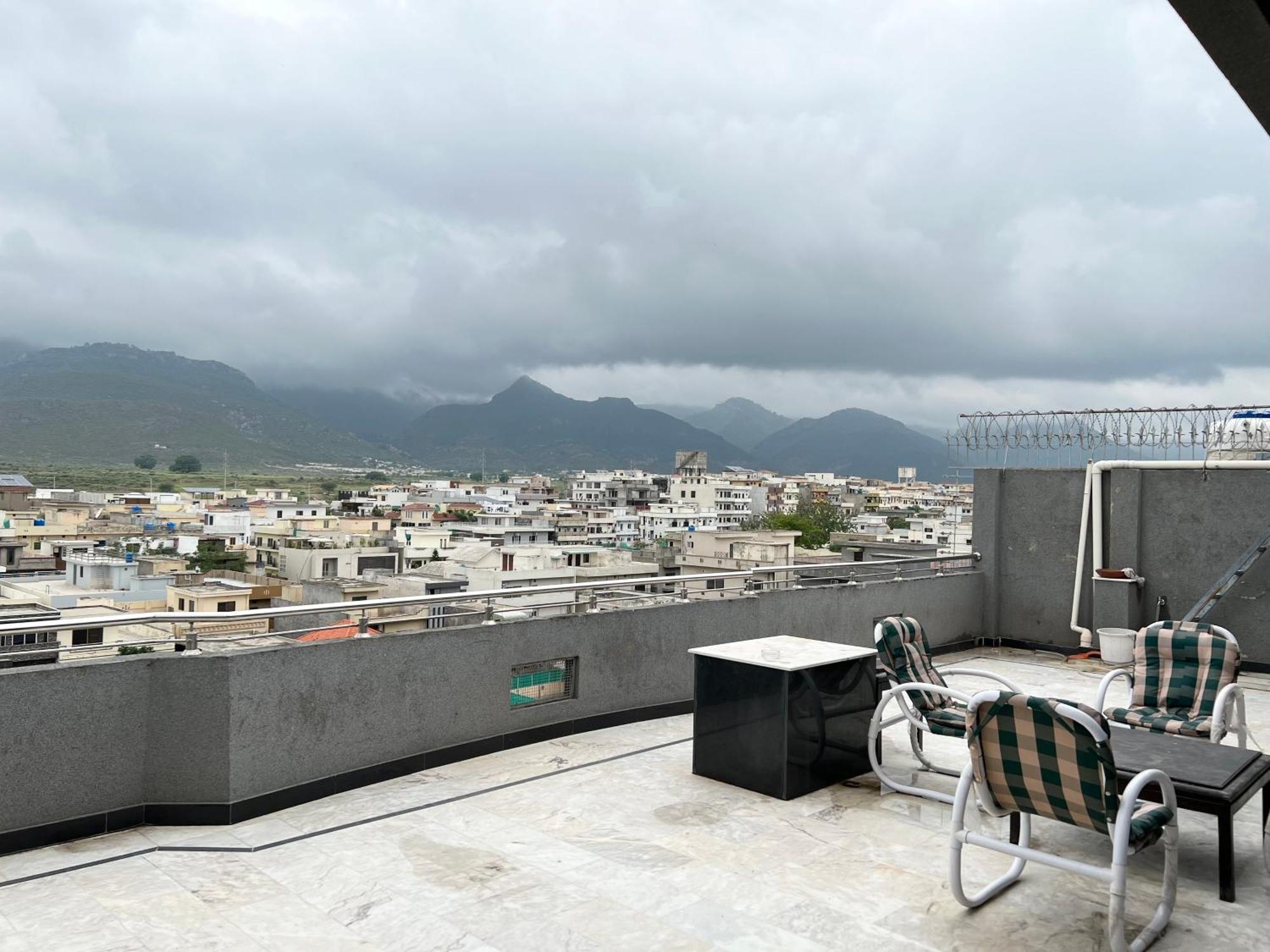 Luxury Apartment Hotel Islamabad Buitenkant foto