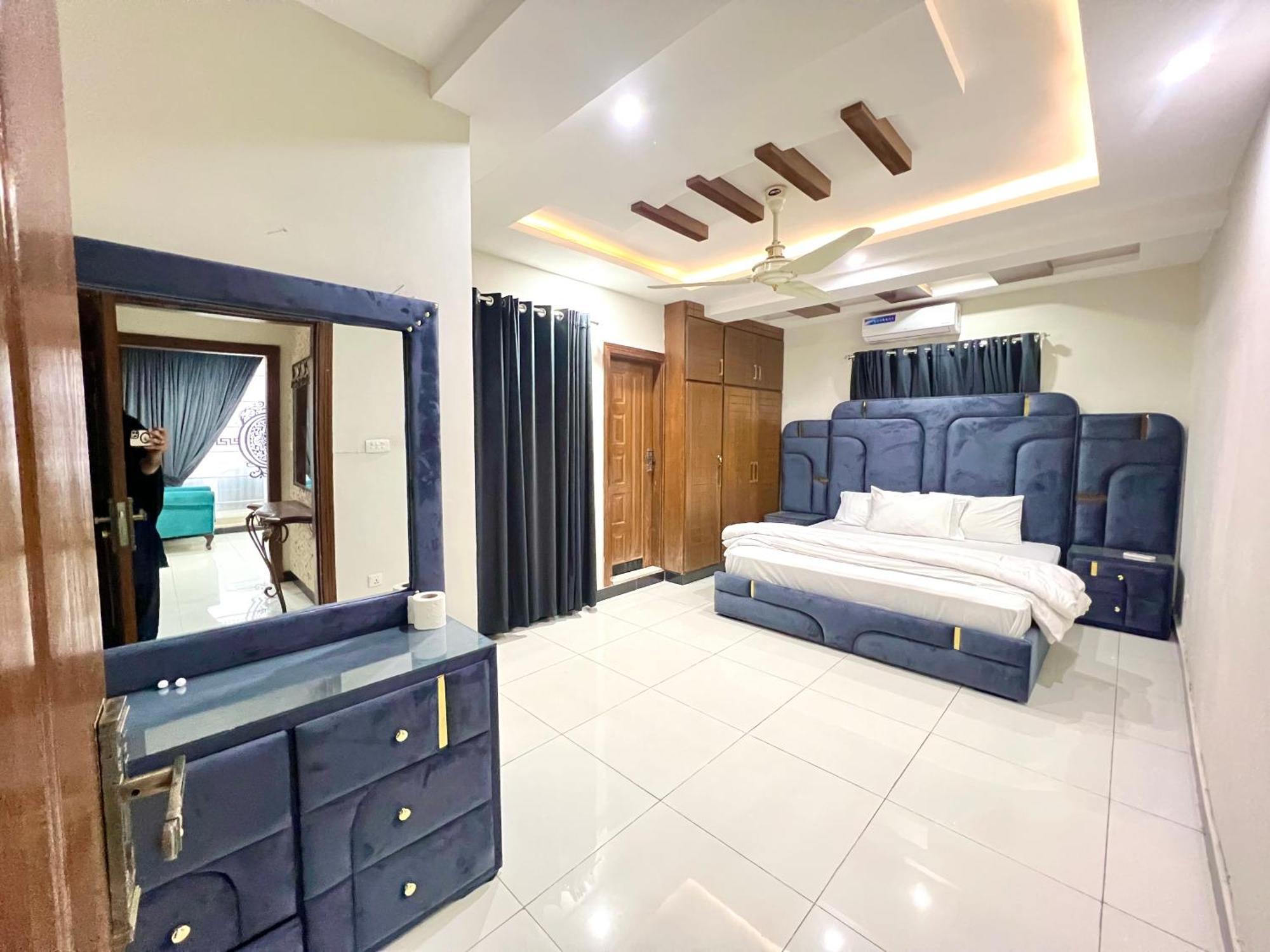 Luxury Apartment Hotel Islamabad Buitenkant foto