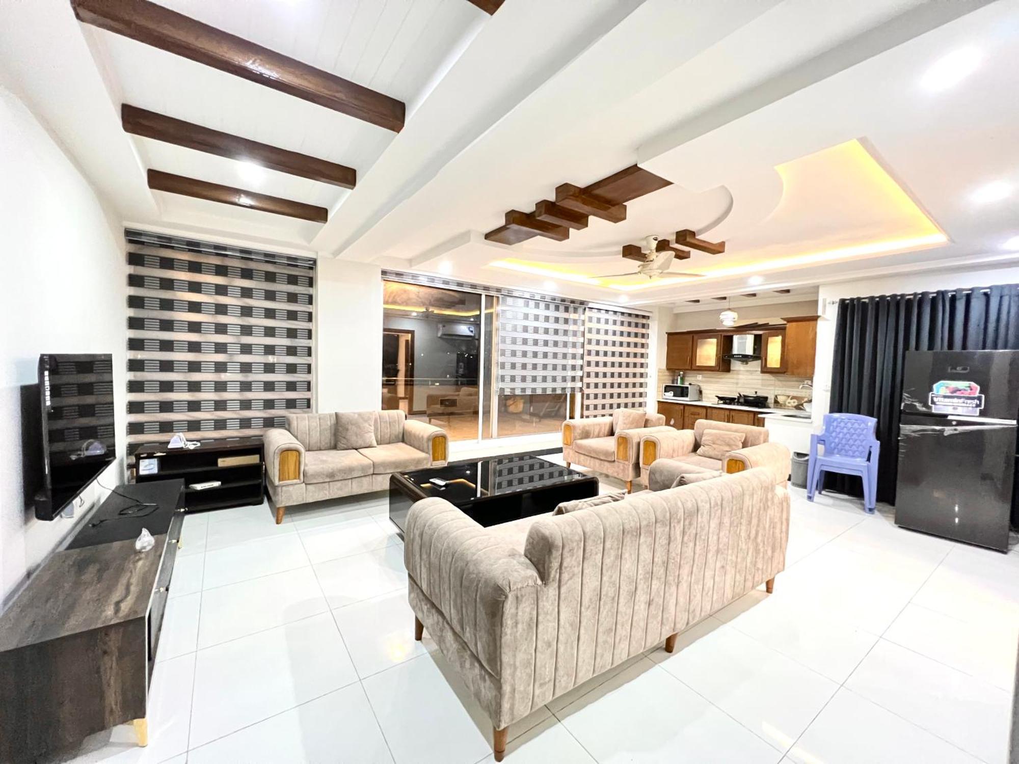 Luxury Apartment Hotel Islamabad Buitenkant foto
