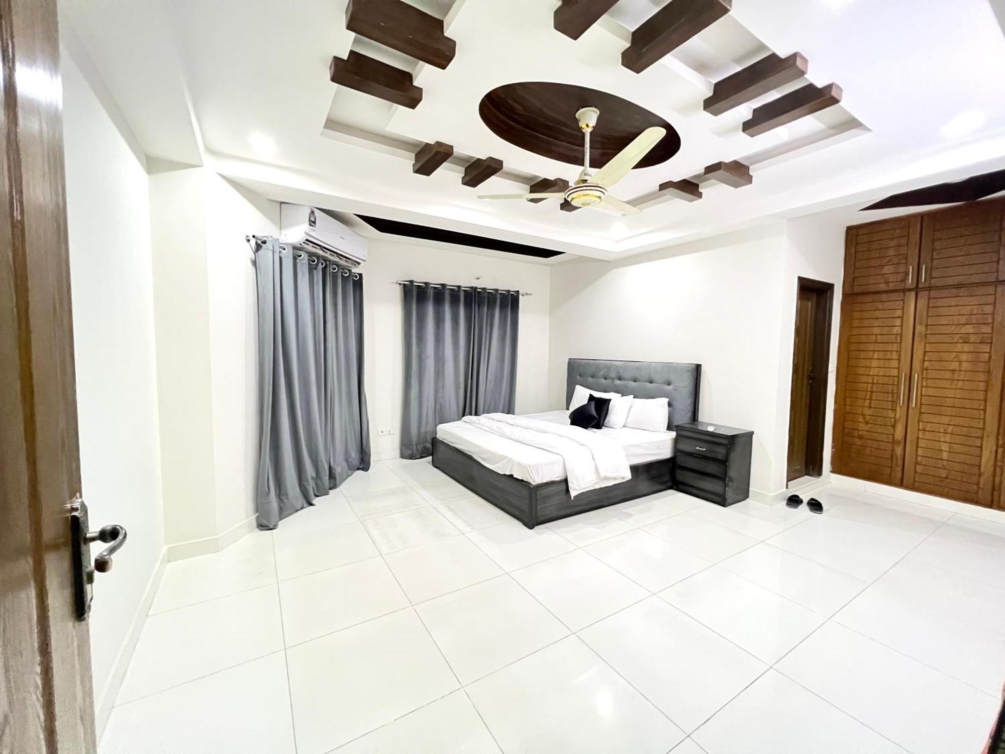 Luxury Apartment Hotel Islamabad Buitenkant foto