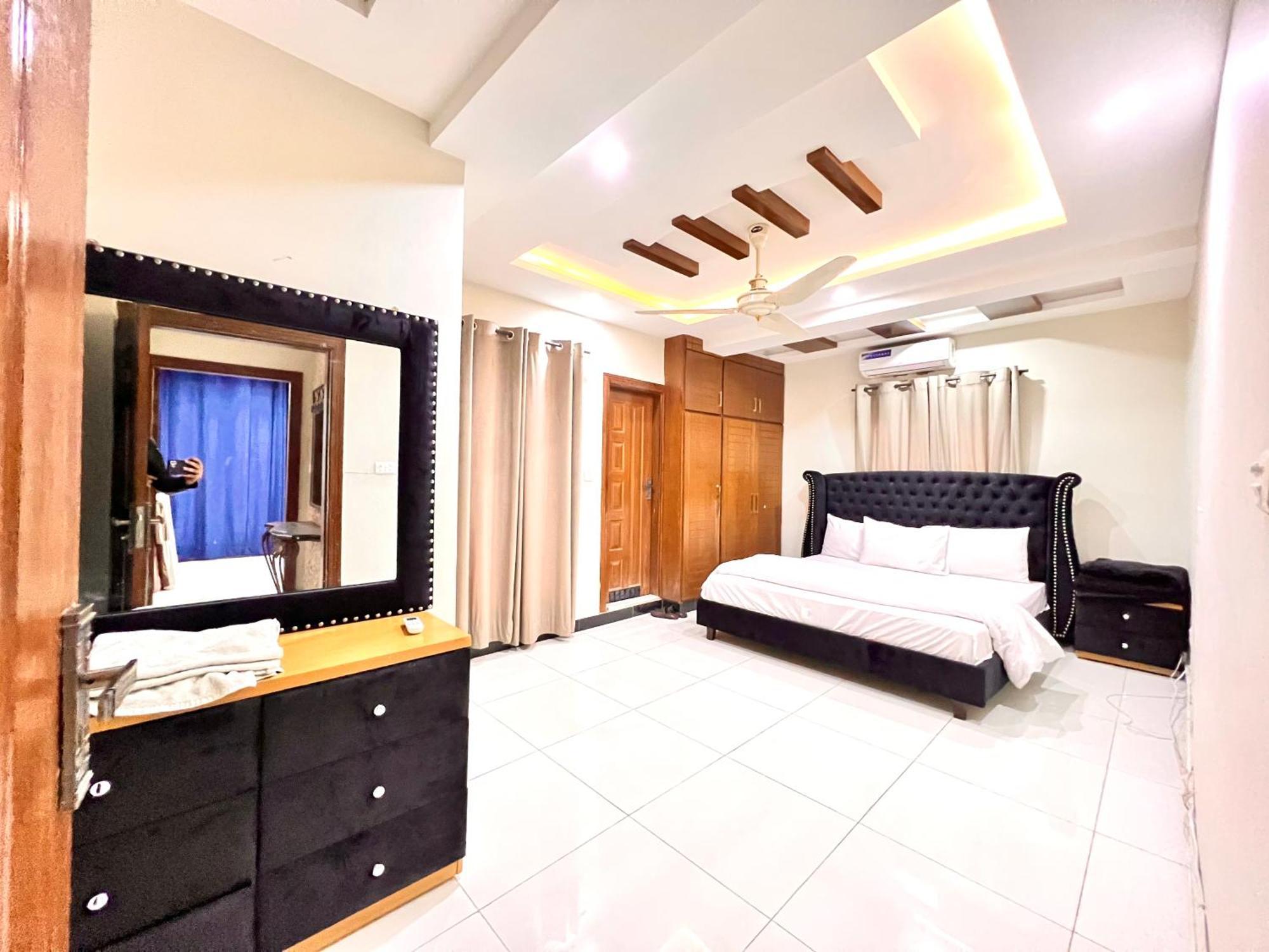 Luxury Apartment Hotel Islamabad Buitenkant foto