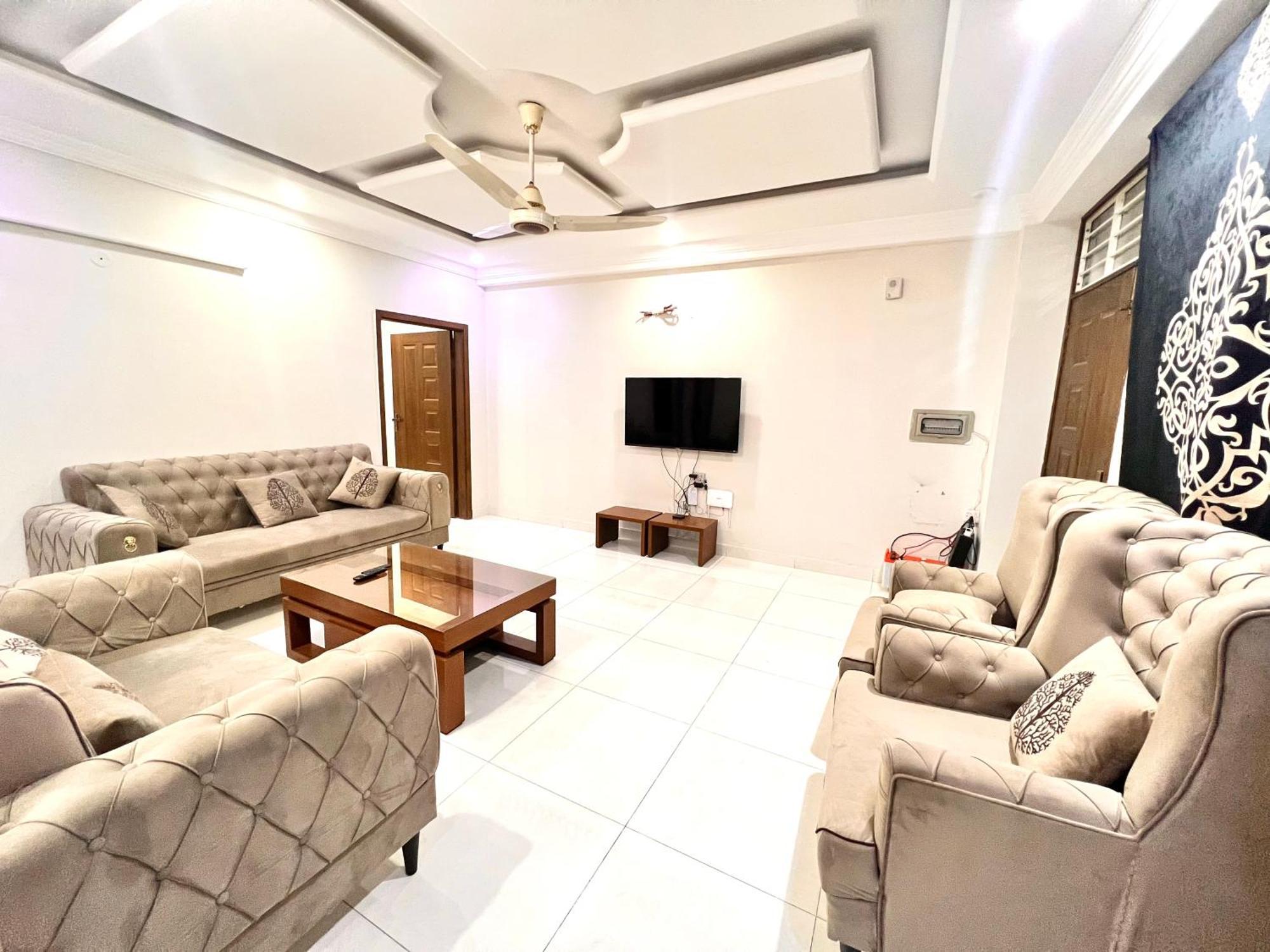 Luxury Apartment Hotel Islamabad Buitenkant foto