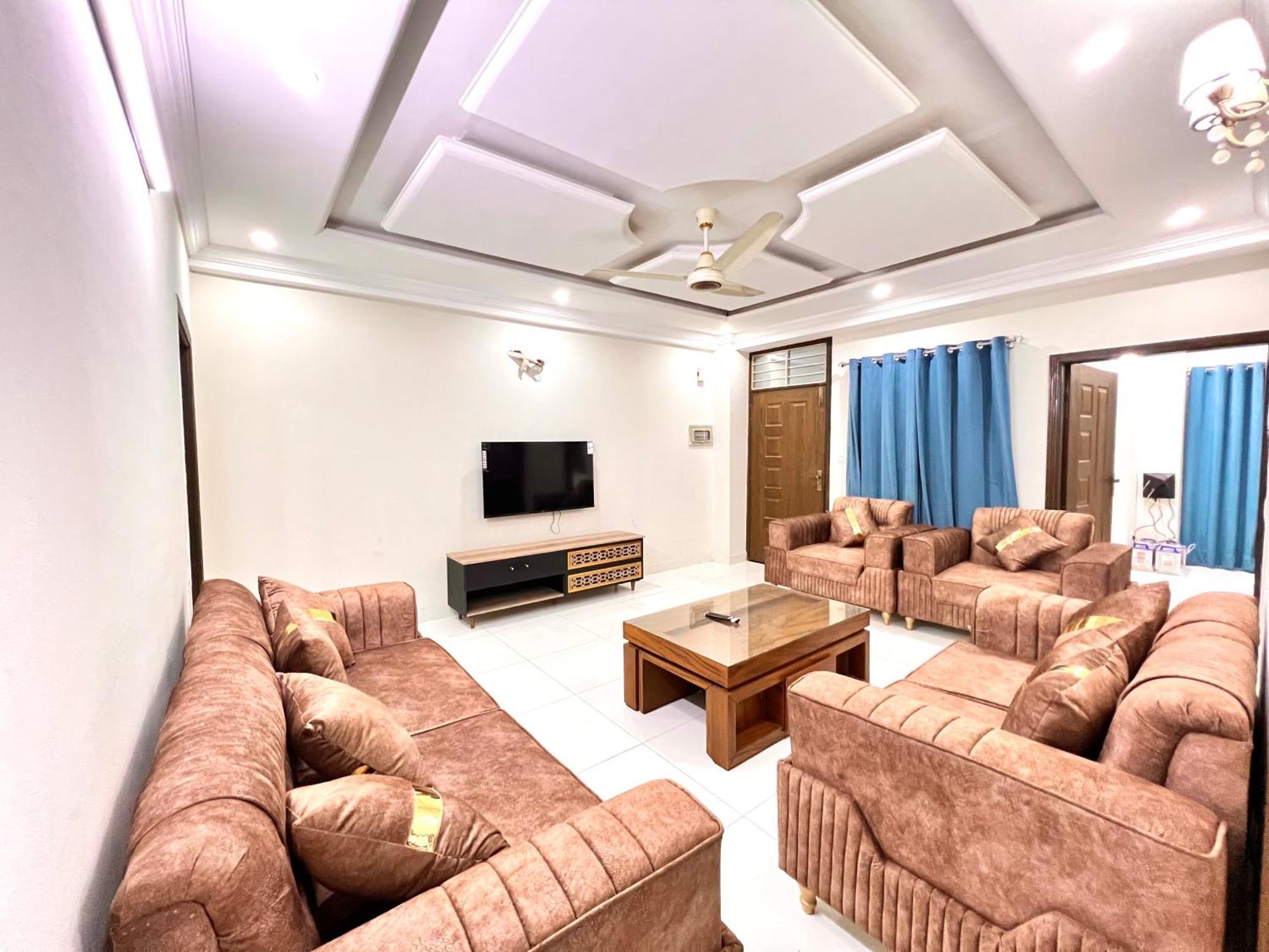 Luxury Apartment Hotel Islamabad Buitenkant foto