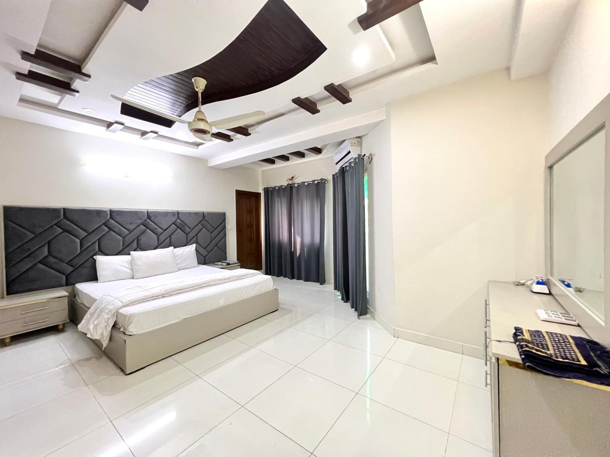 Luxury Apartment Hotel Islamabad Buitenkant foto