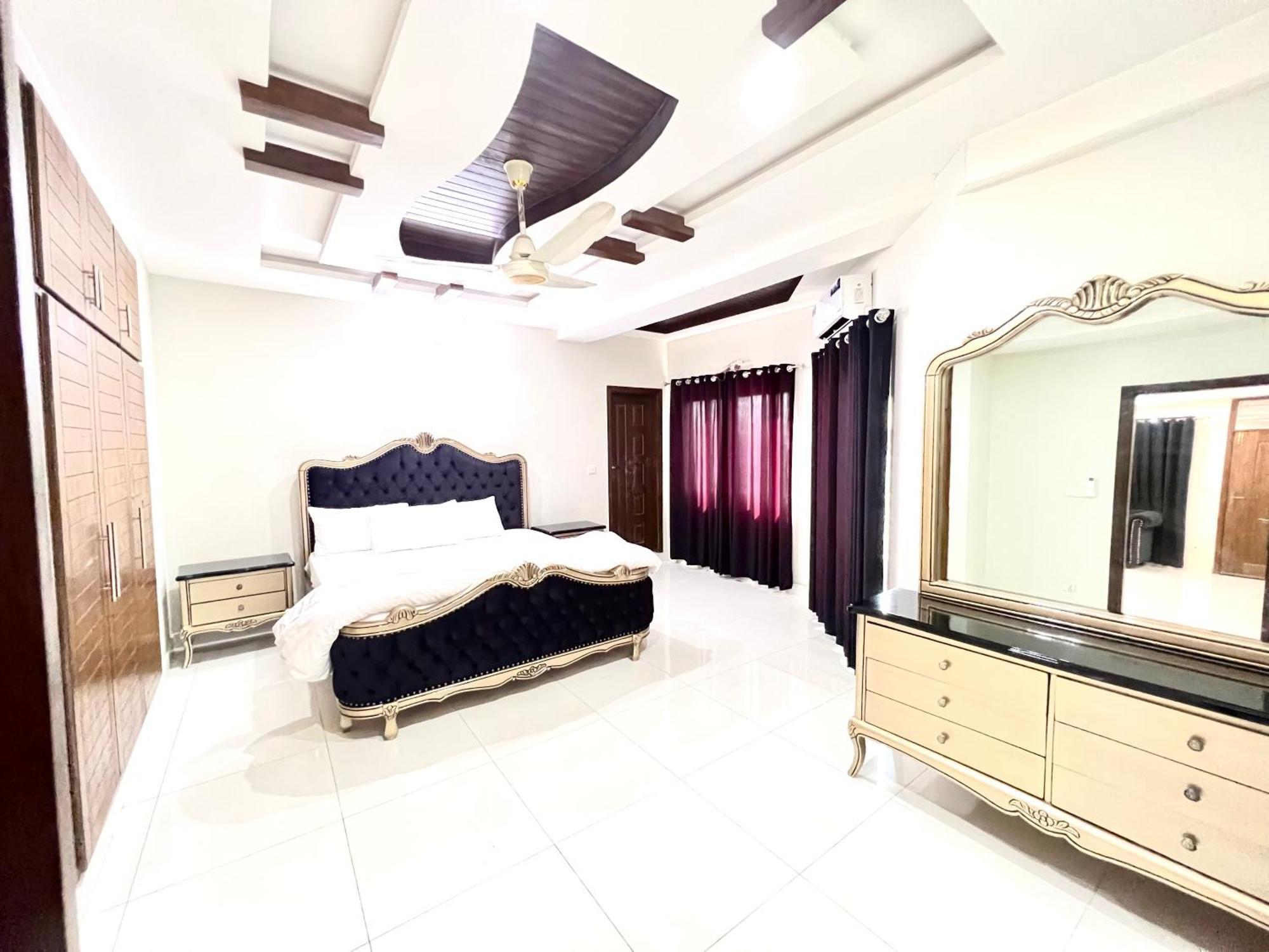Luxury Apartment Hotel Islamabad Buitenkant foto